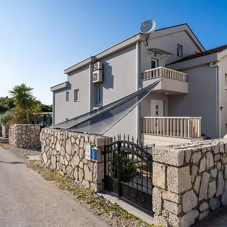 Dalmatina Villa