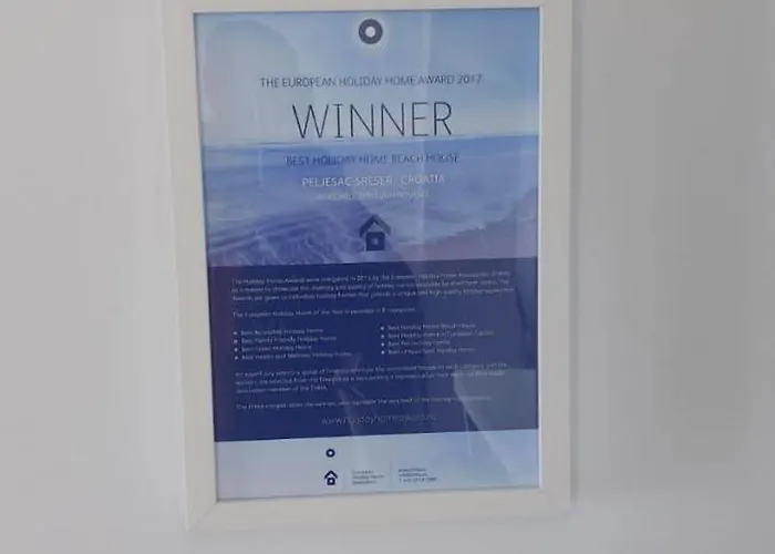 빌라 Dalmatina 스레세르