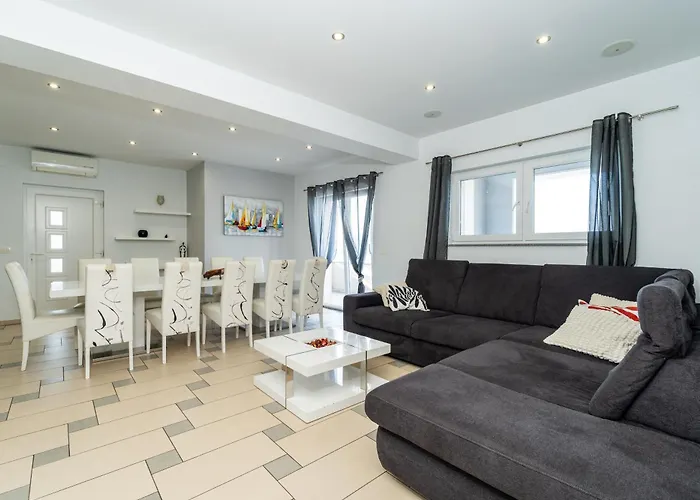 Dalmatina 别墅 斯瑞瑟尔